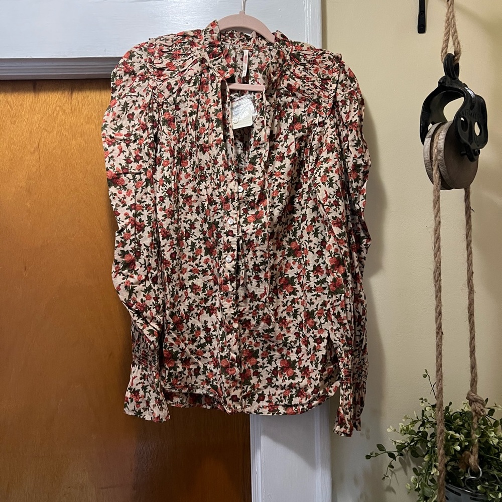 Free People Flower Top Size M